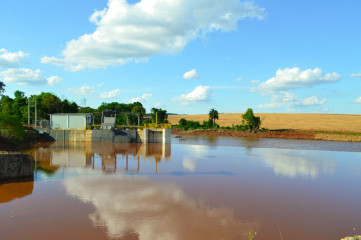 Enchimento_do_lago_15.jpg