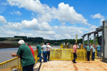 Enchimento_do_lago_8.jpg