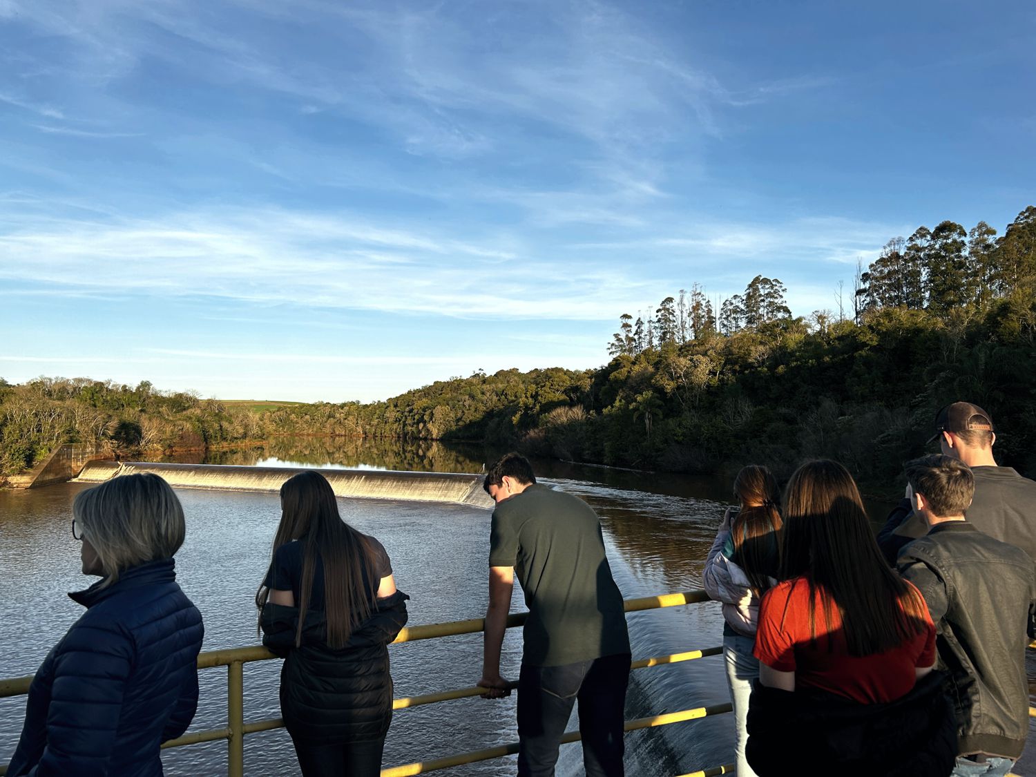CERILUZ RECEBE GRUPO DE JOVENS PARAGUAIOS EM VISITA DE ESTUDOS E TROCA DE EXPERIÊNCIAS SOCIOAMBIENTAIS