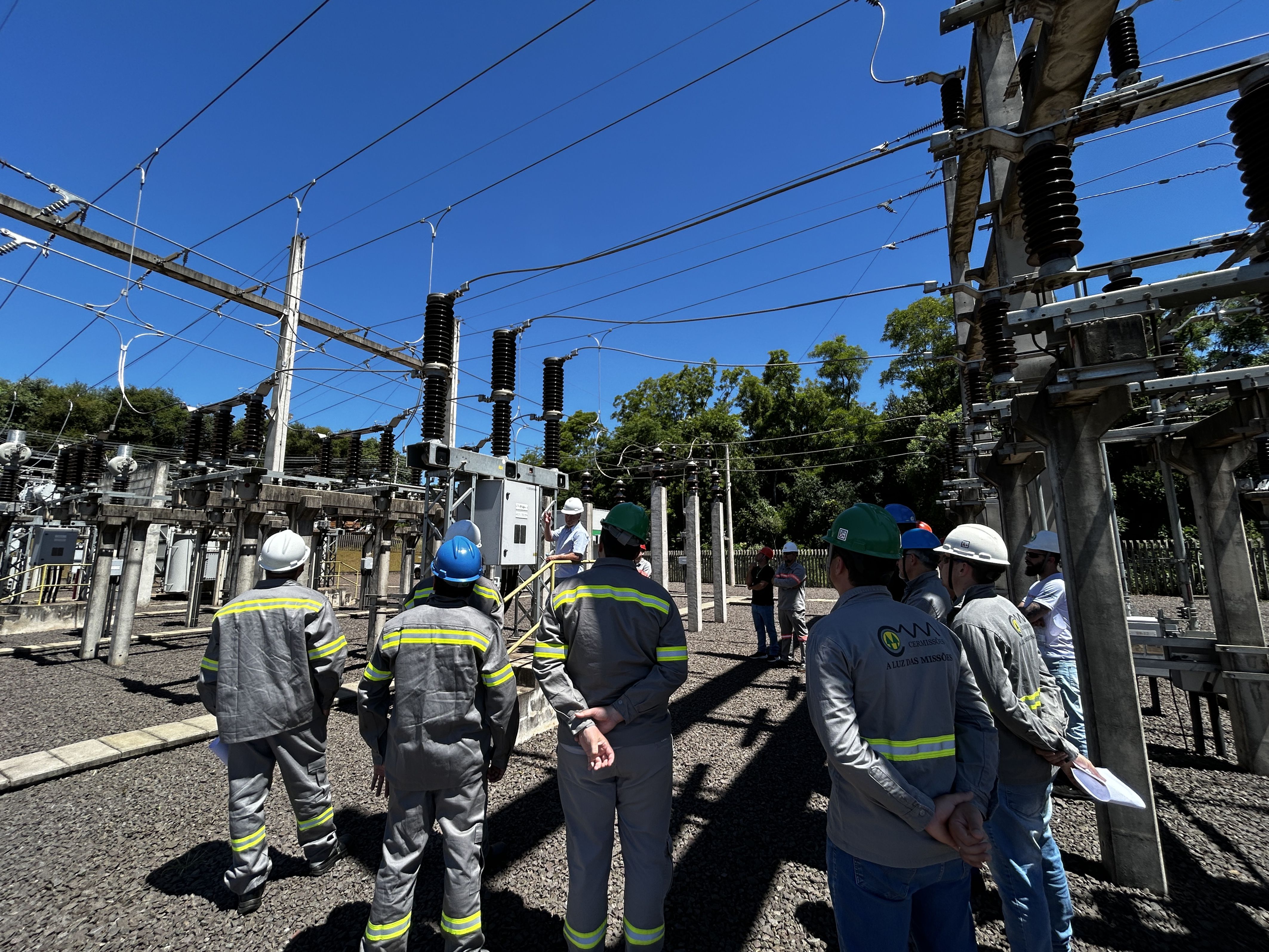 CERILUZ SEDIA CURSO DE OPERAÇÃO DE SUBESTAÇÕES PROMOVIDO PELA FECOERGS