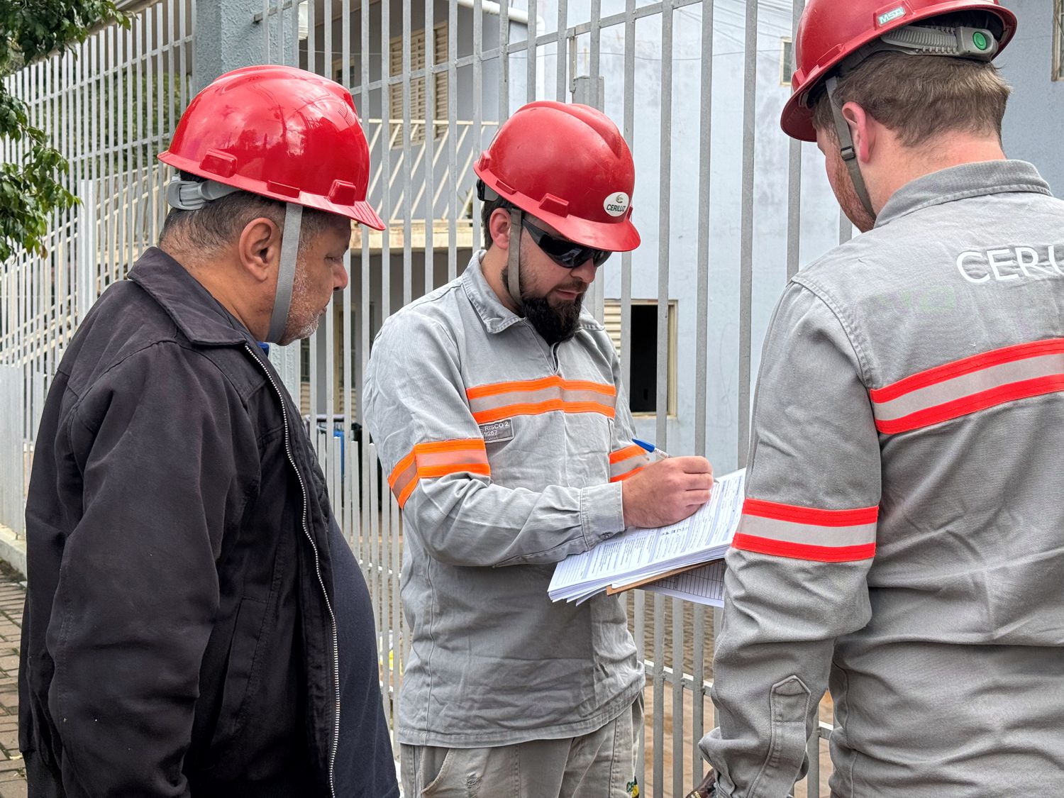 CERILUZ PASSA POR AUDITORIA E RECEBE RECOMENDAÇÃO PARA RENOVAÇÃO DA CERTIFICAÇÃO ISO 9001